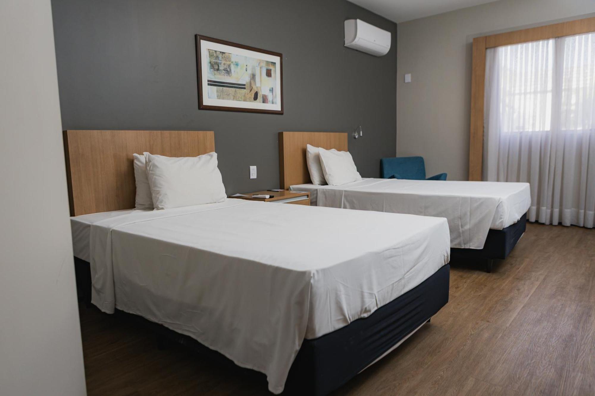Quarto Superior com 2 Camas de Solteiro