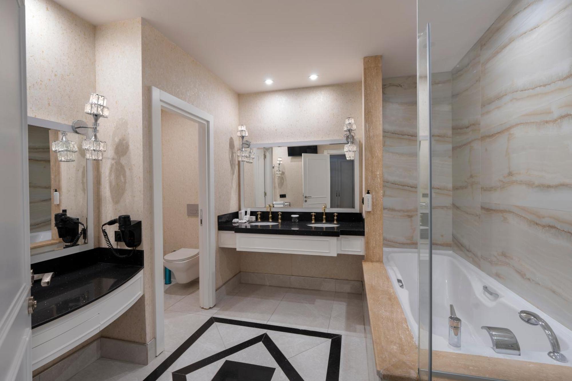 Diamond Room