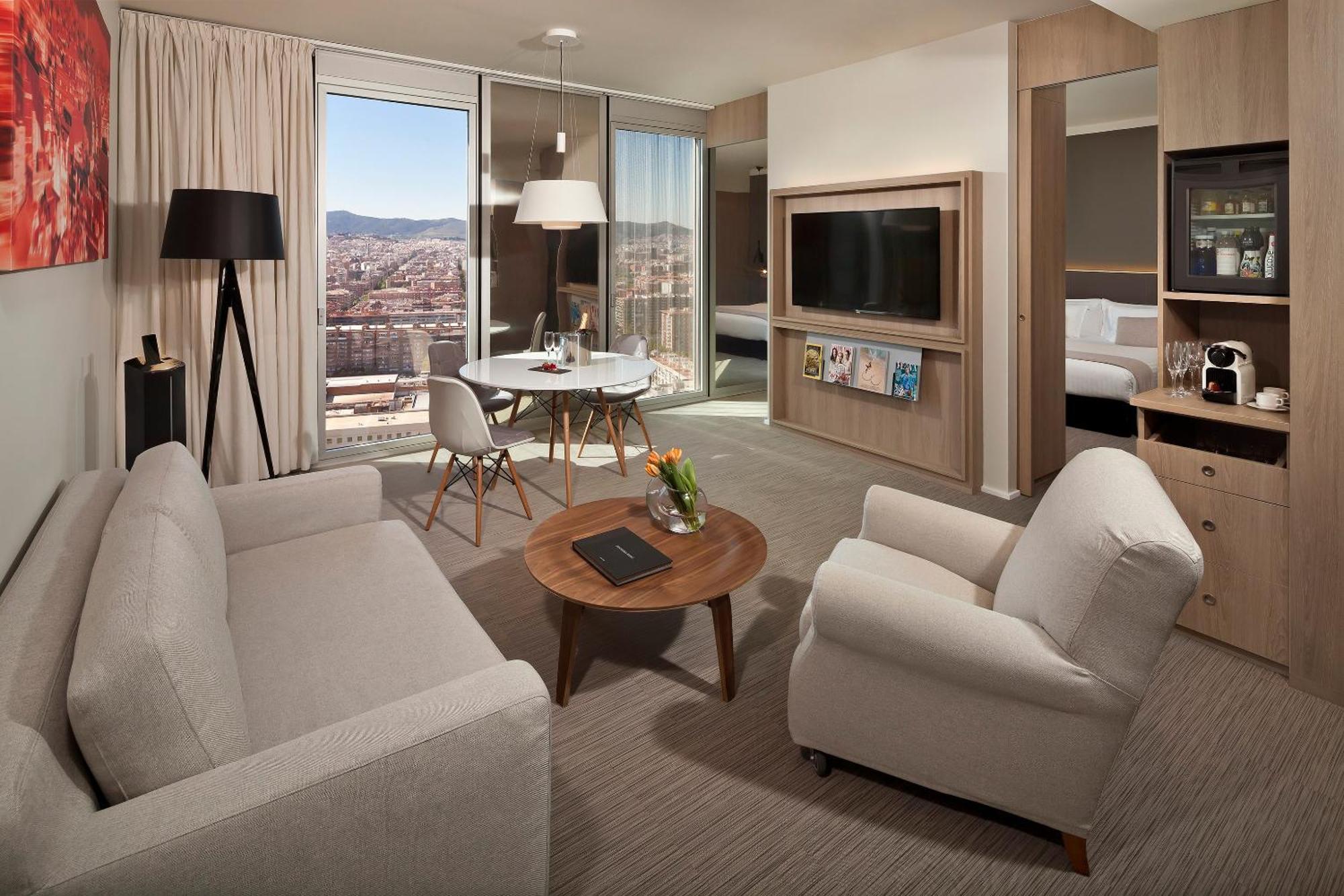 Suite The Level con vistas a la ciudad