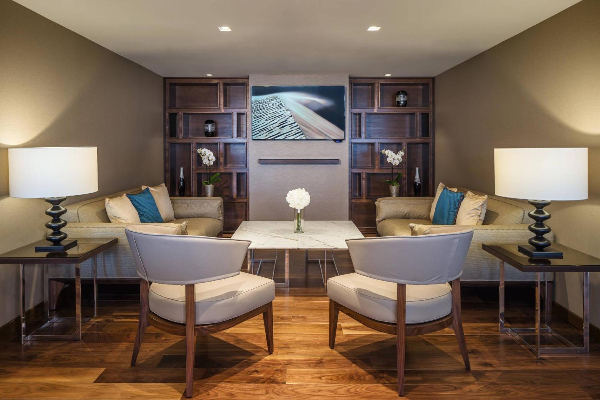 Executive Room Access Executive Lounge
