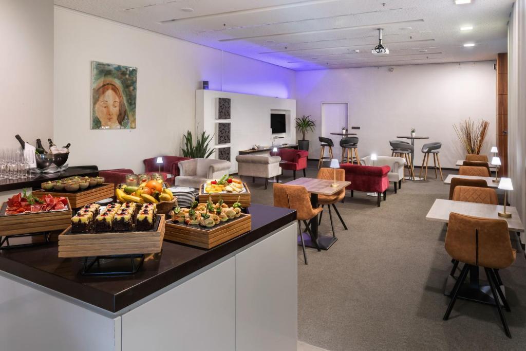 The Level Premium Room with City View and Executive Lounge Access