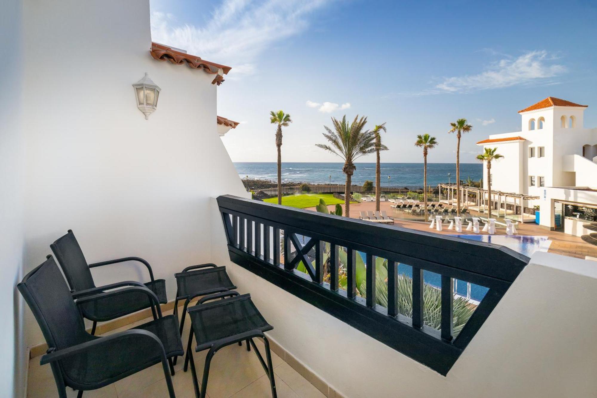 Deluxe Suite Sea View