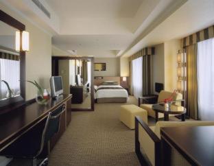 Corner Deluxe Twin Room - Non-Smoking