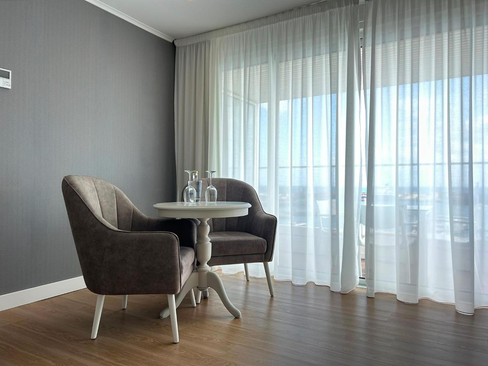 Junior Suite Balcony Sea View