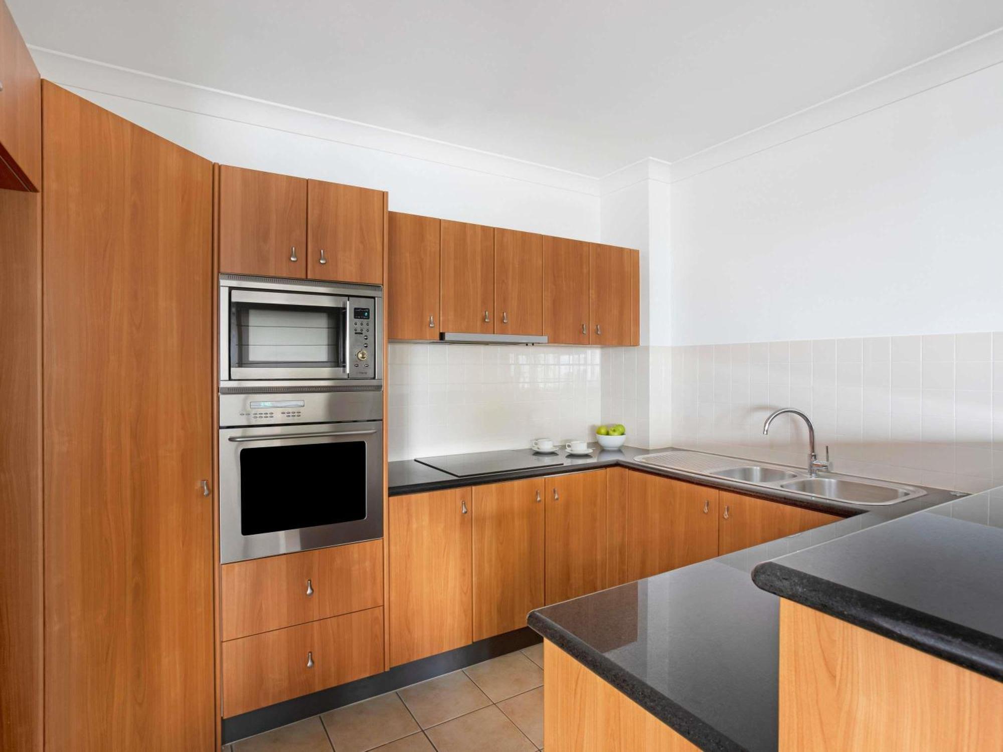 Two-Bedroom Apartment City View