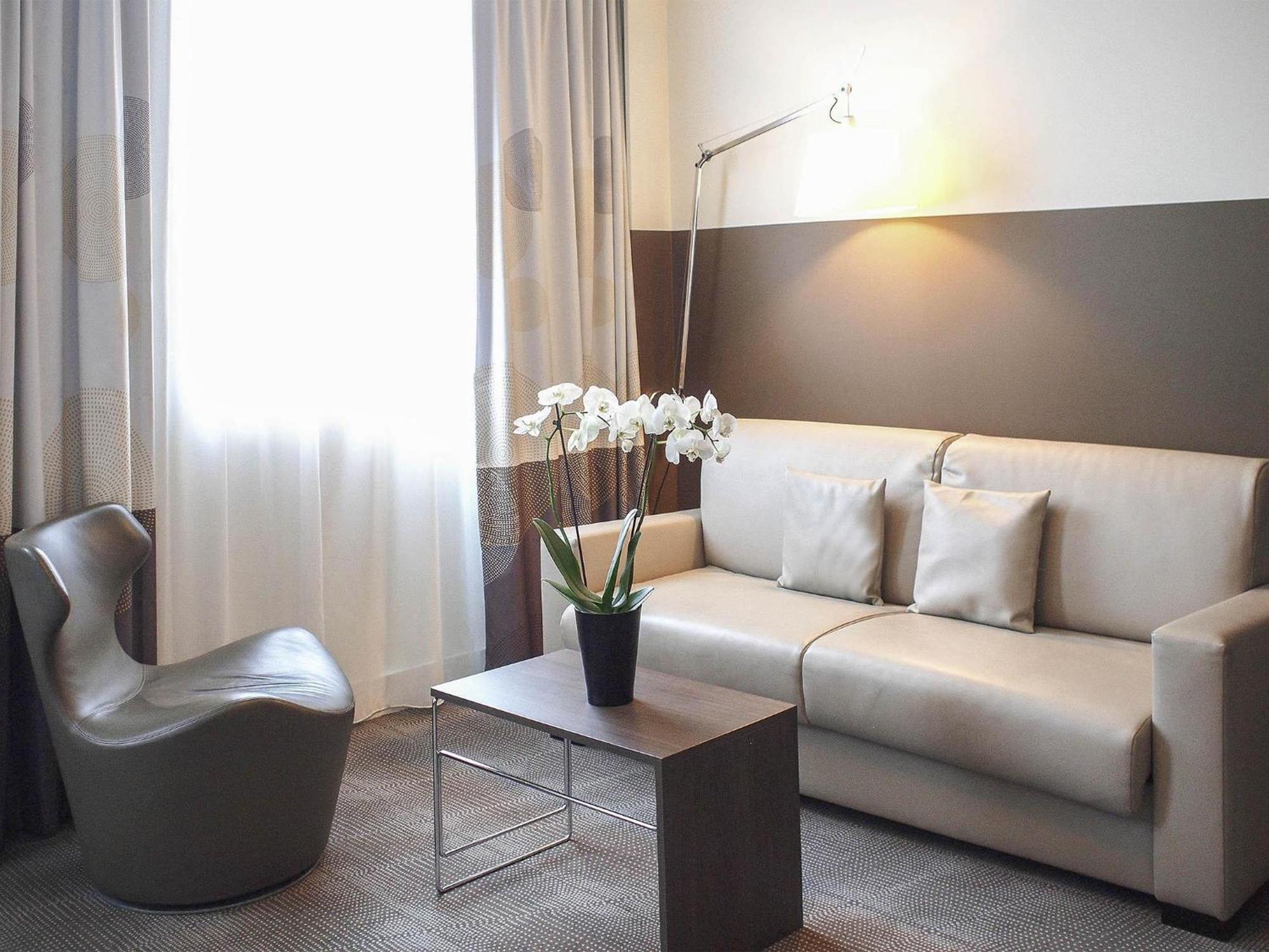 Suite One Double Bed Sofa Bed