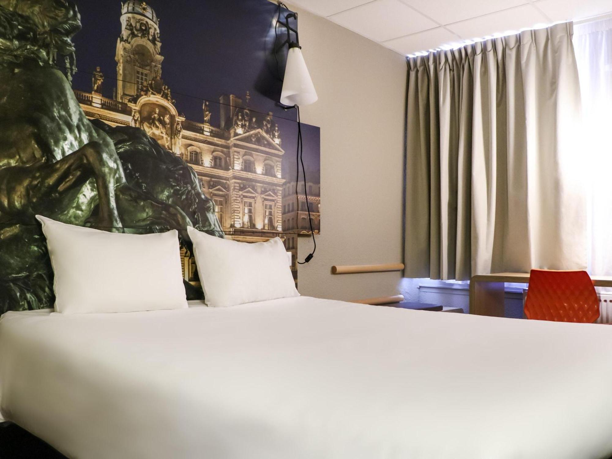 Standard Room 1 Double Bed