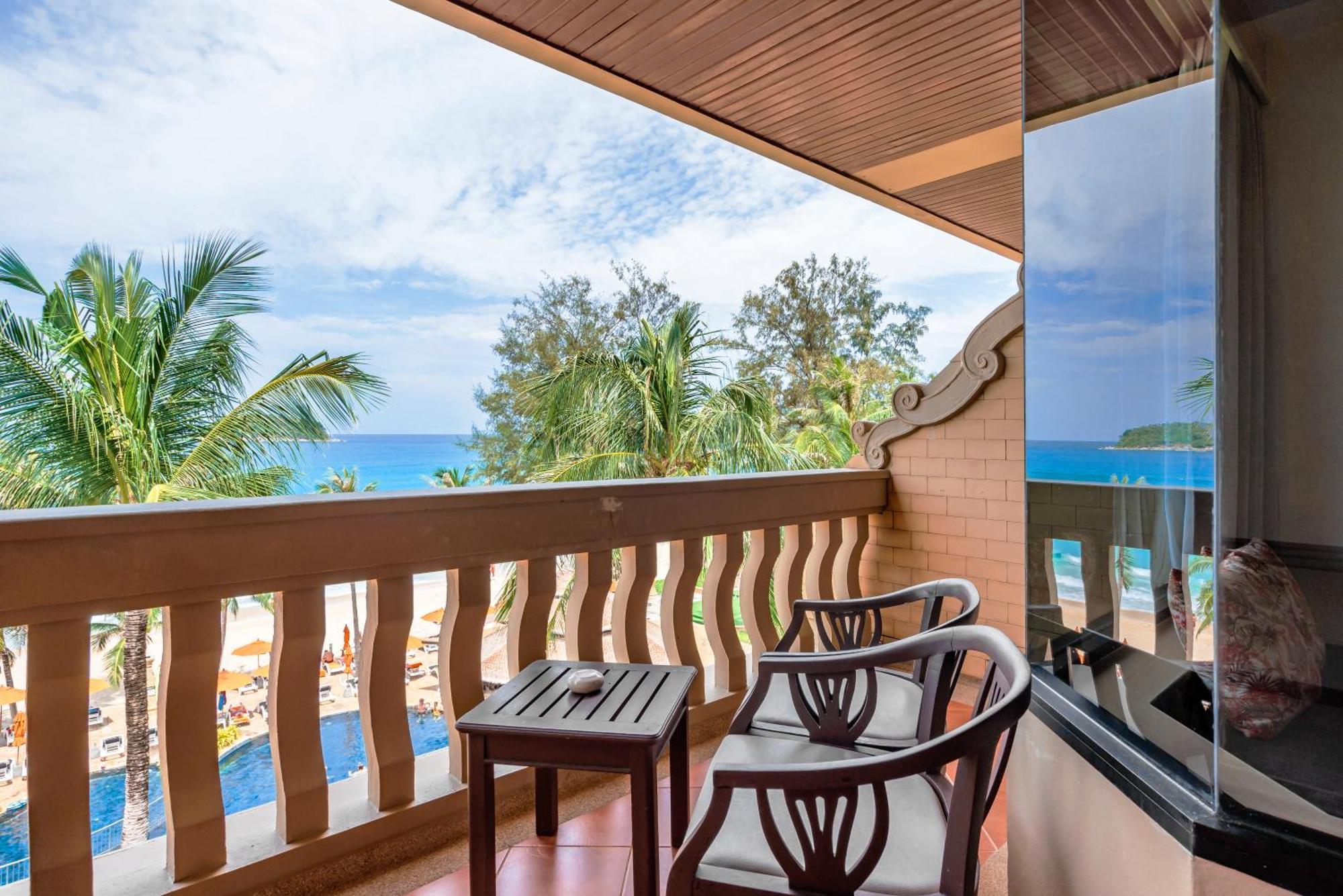 Deluxe Premier Sea View