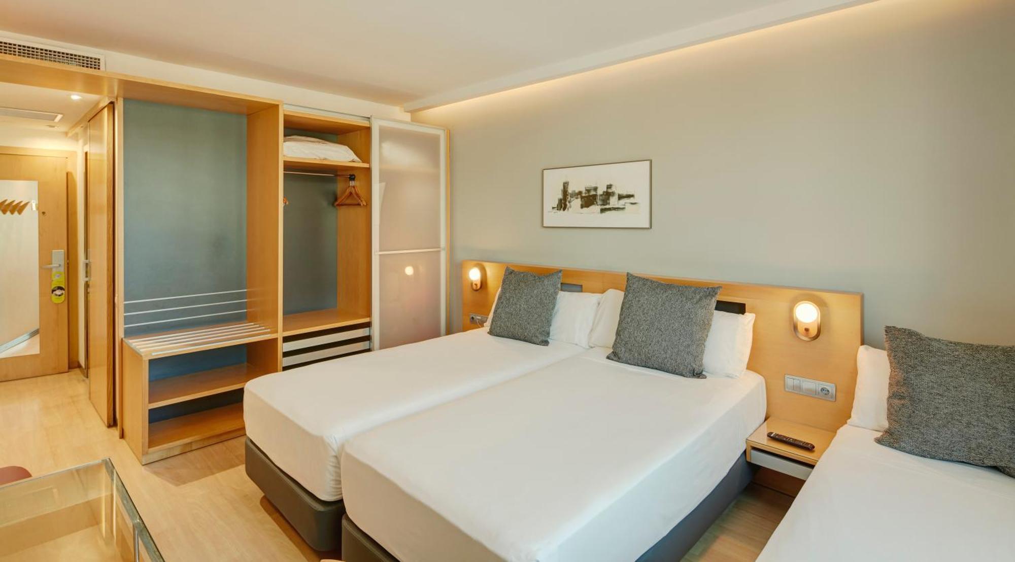 Twin Room Extra Bed