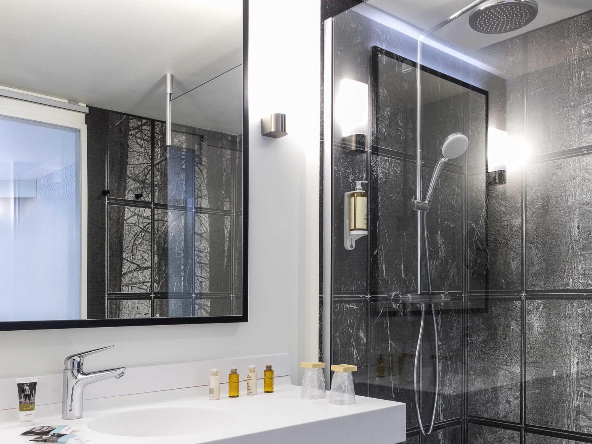 Classic Twin Room Terrace Spa Access