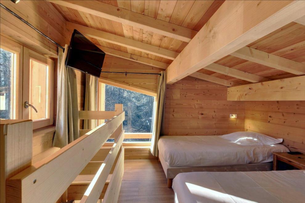 Premium Quadruple Room