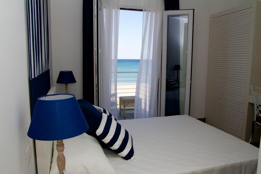Double or Twin Room Sea View,185577390:JPEG