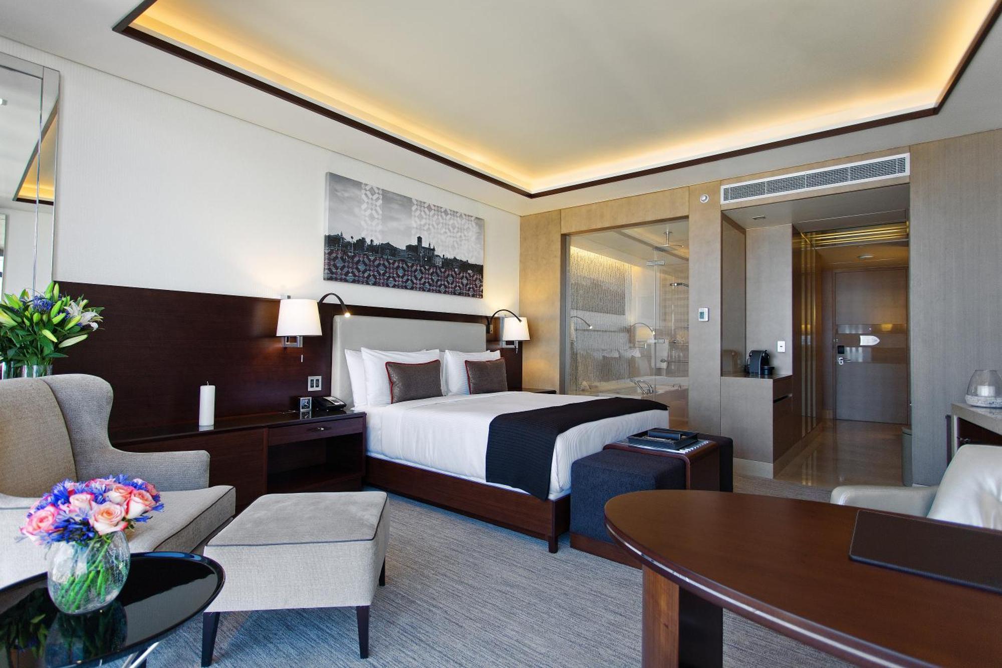 Fairmont Gold Accommodatie met Kingsize Bed - Uitzicht op Zee