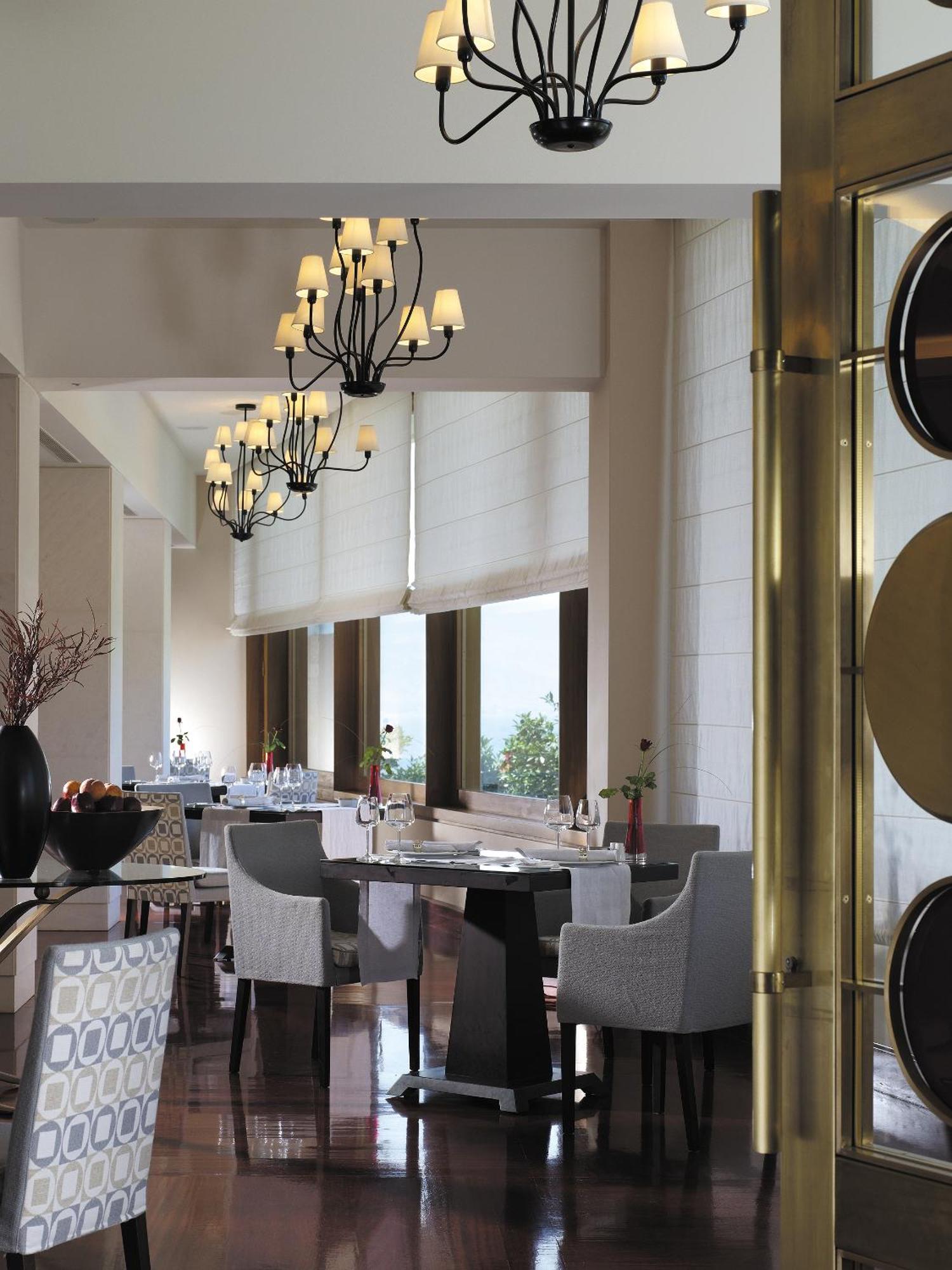 Luxury Suite Sea View