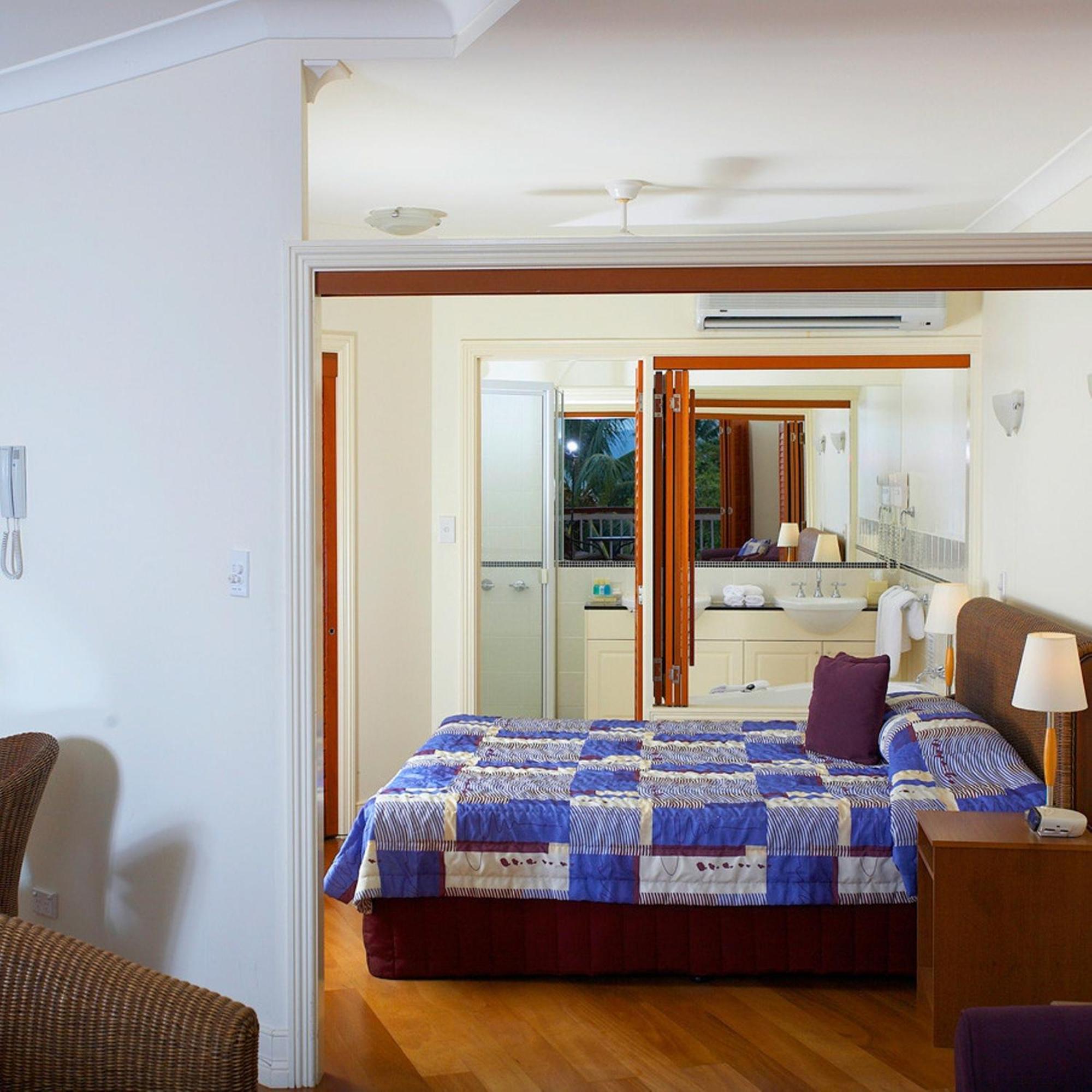 One-Bedroom Spa Suite