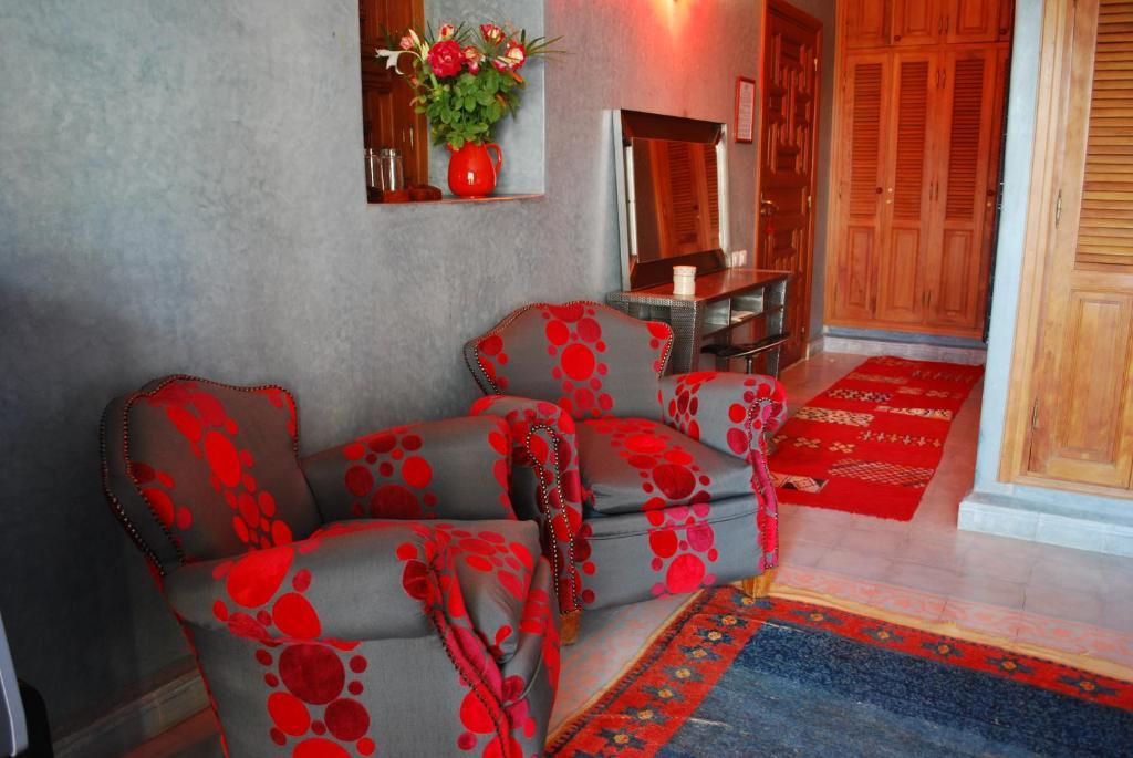 Standard Double Room,19390505:JPEG