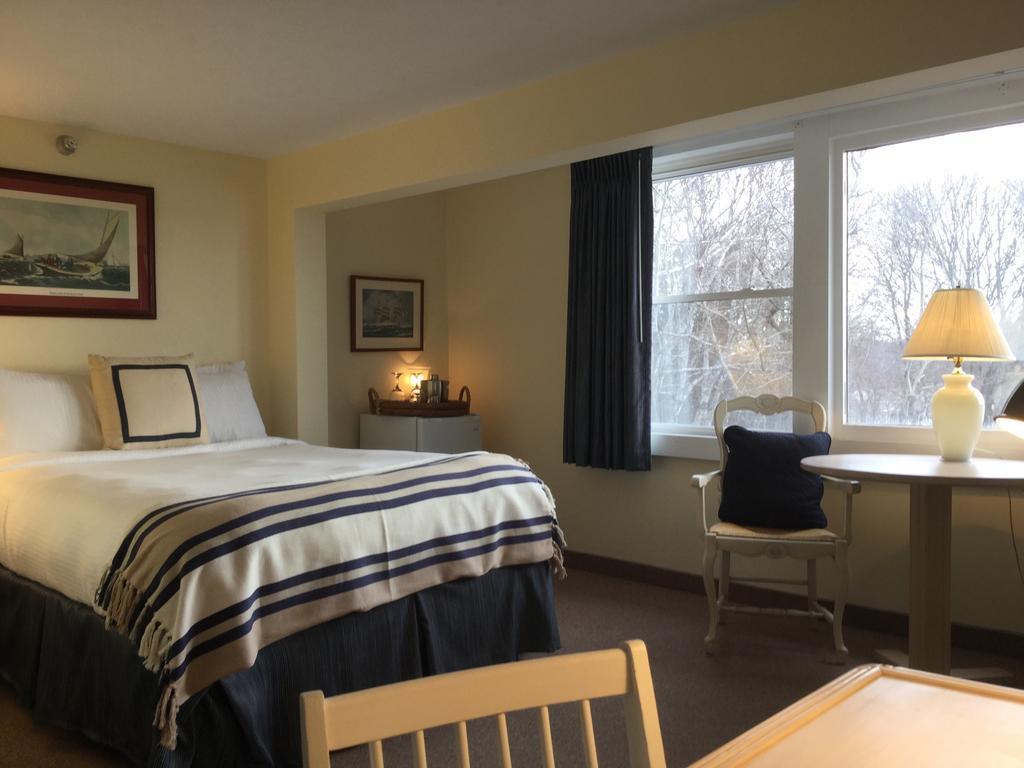 Queen Room,214672493:JPEG