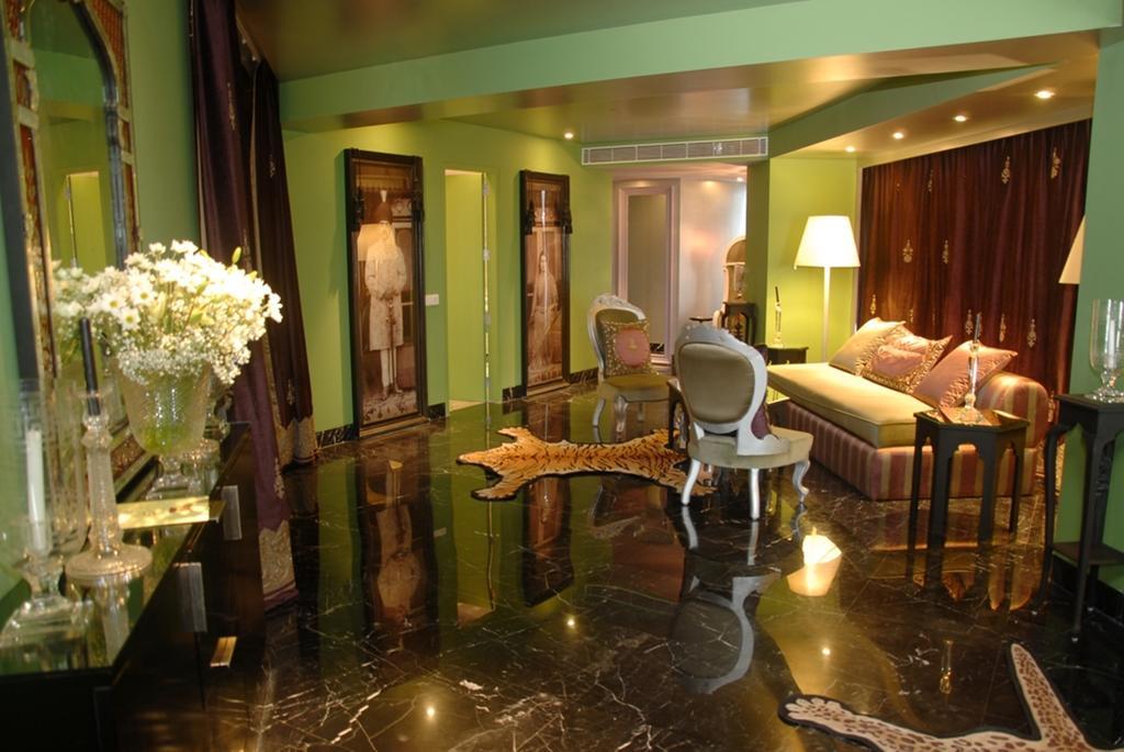 Suite (20% off on session of Spa ,15% Off on Laundry service ,Complimentary Welcome Drink on arrival)