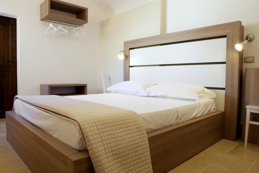 Standard Double Room,967952152:JPEG