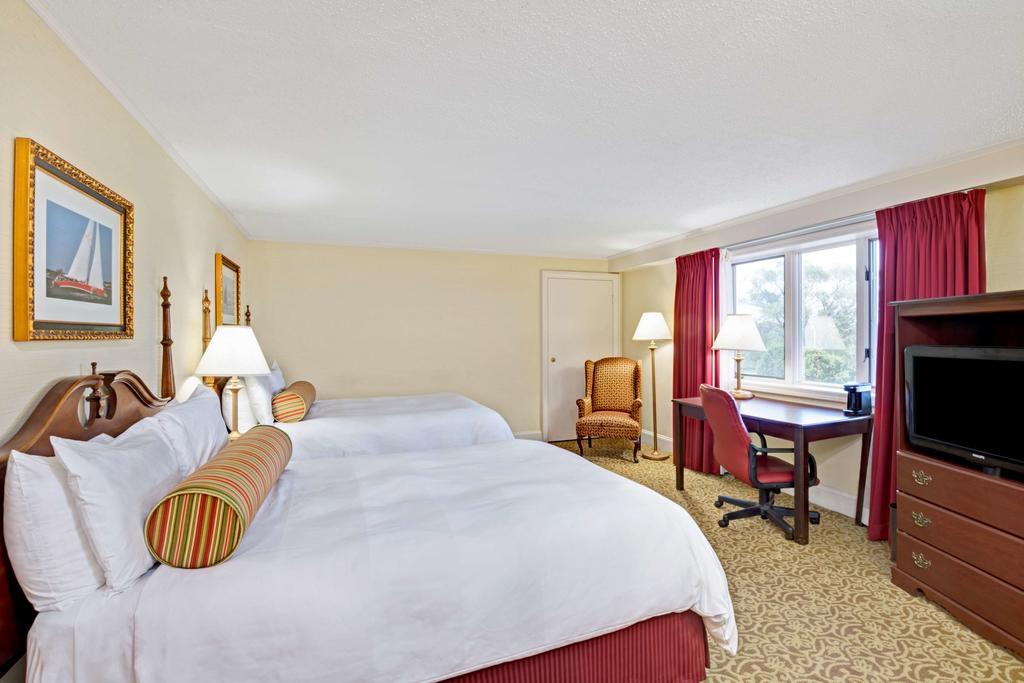 Double Room with Two Double Beds - Non-Smoking