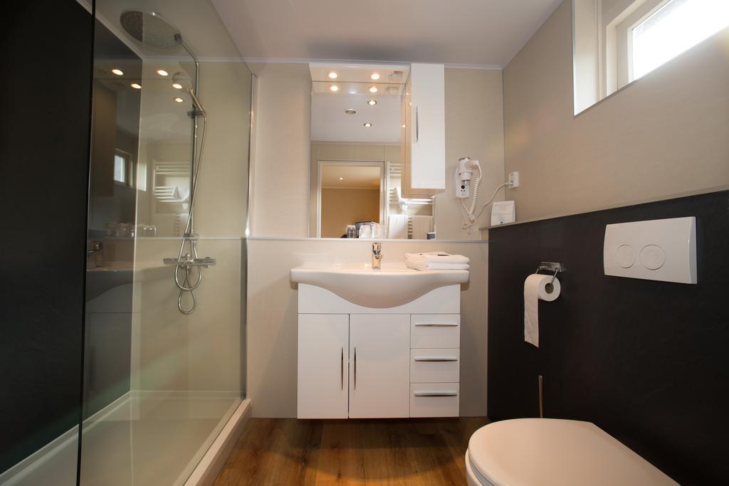Small Single Room