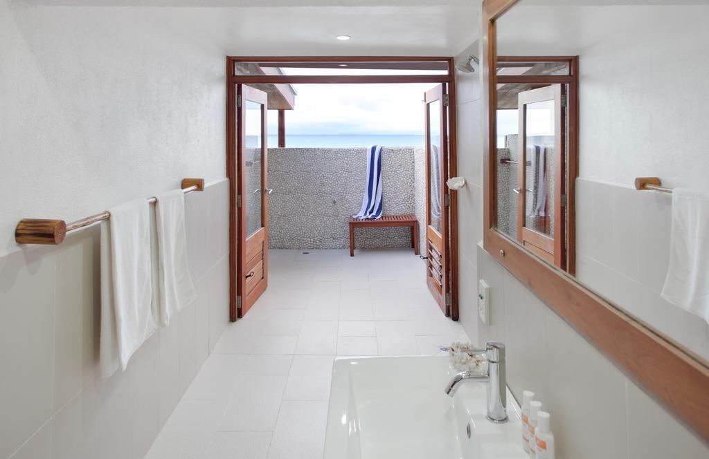 Premium Bungalow - Ocean Front