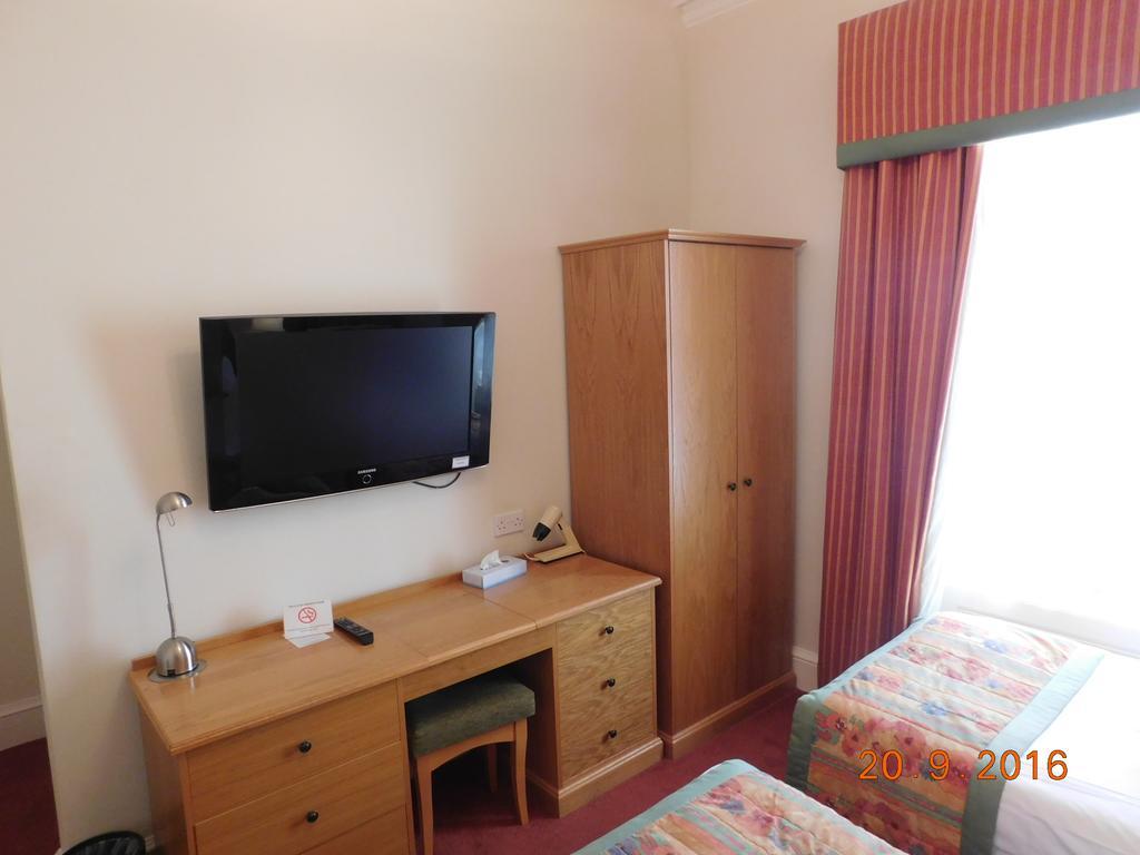 Super King or Twin Room