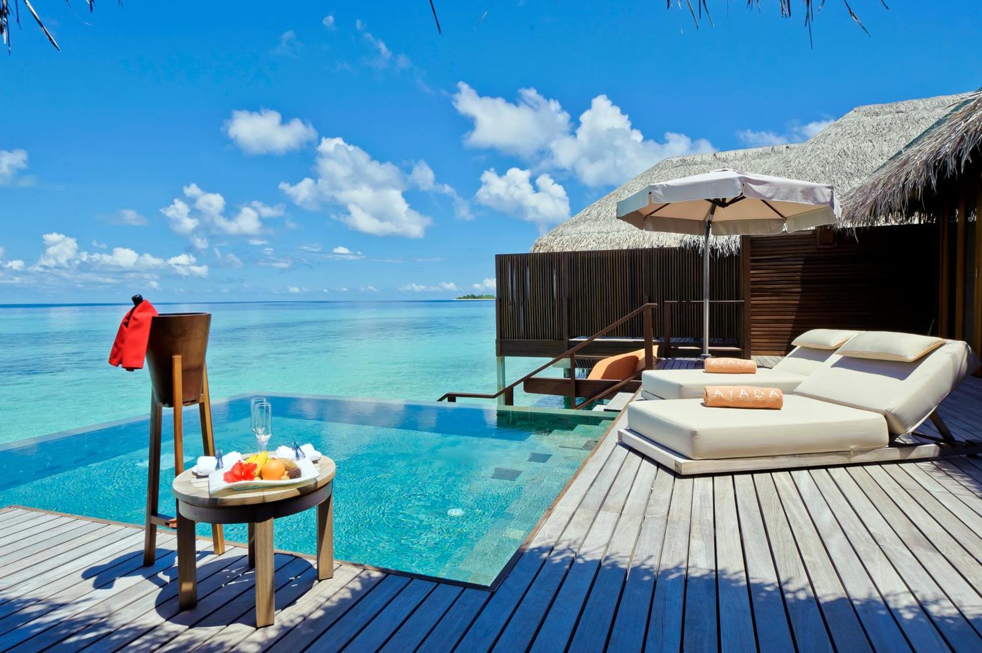 Sunset Ocean Suite Private Pool & Personalized Butler Service Up to under 15 receive the same meal plan as paying adults Subject to villa occupancy Christmas ’s supplements apply