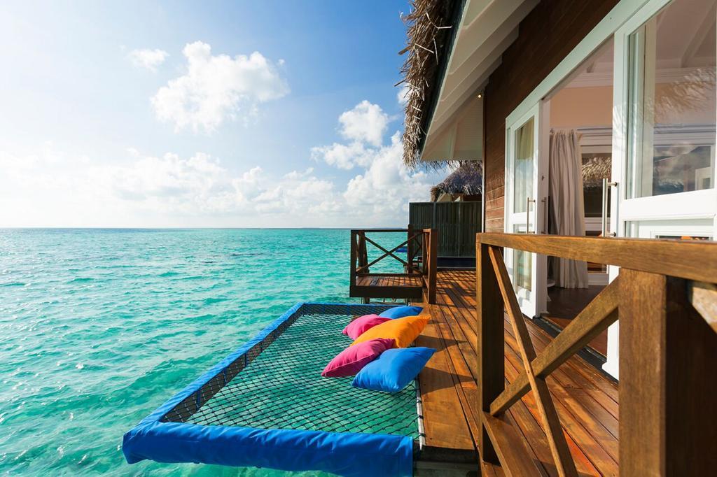Water Villa Pool seaplane 2 pax min All Inclusive Meal Plan only,693685764:JPEG