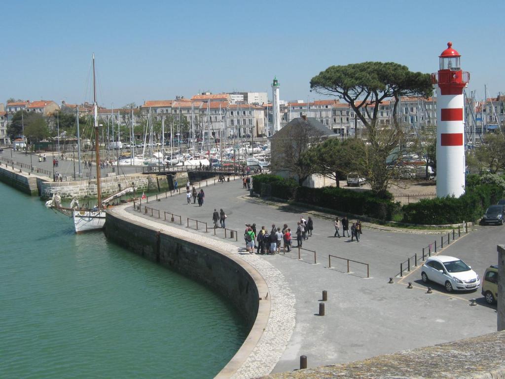 Chambre Double Moyenne - Côté Port