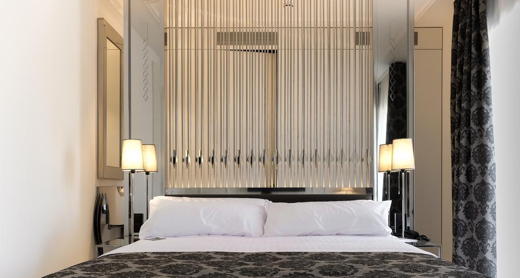 Double or Twin Room,402431439:JPEG
