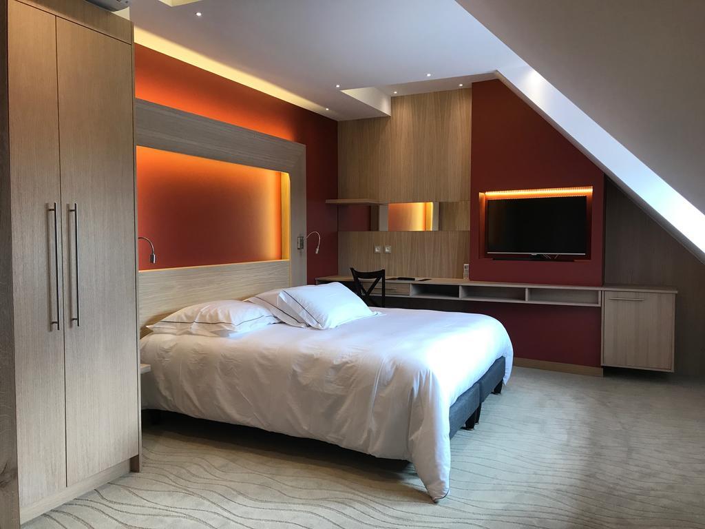 Prestige Double Room,425048139:JPEG