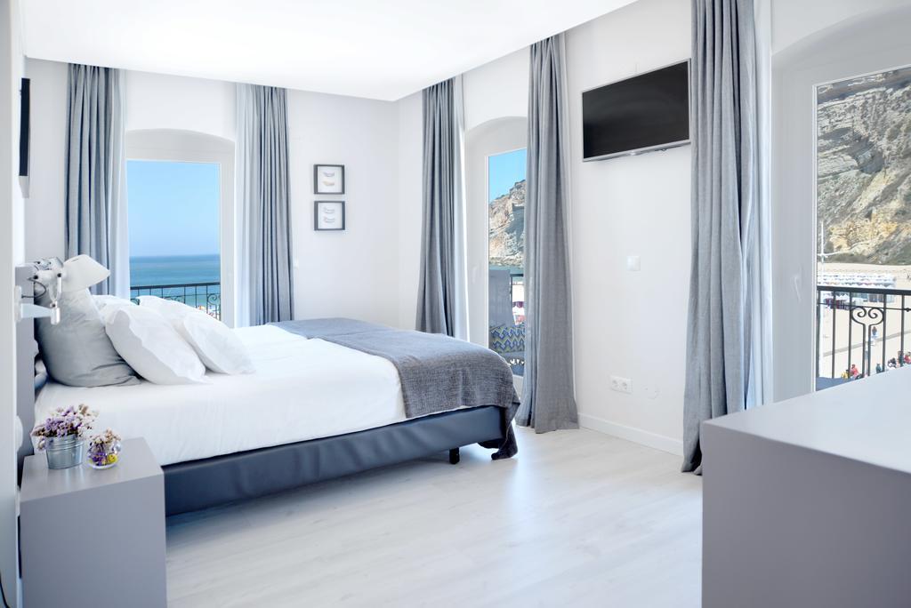 Double Room Frontal Sea View