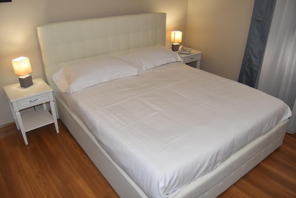 Standard Double Room (1 Adult)