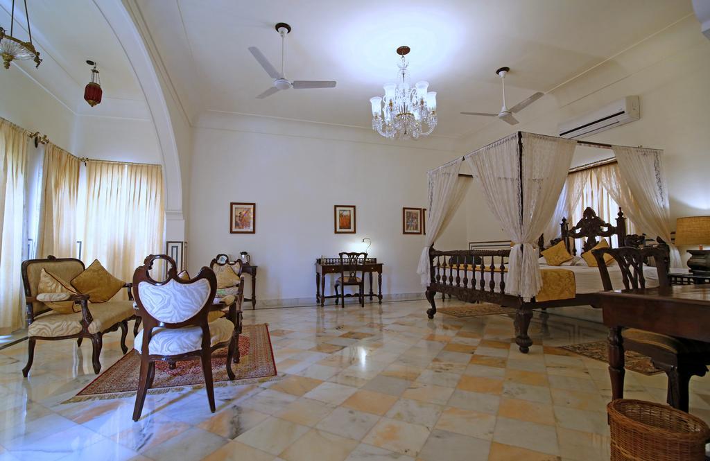 Deluxe Single Room
