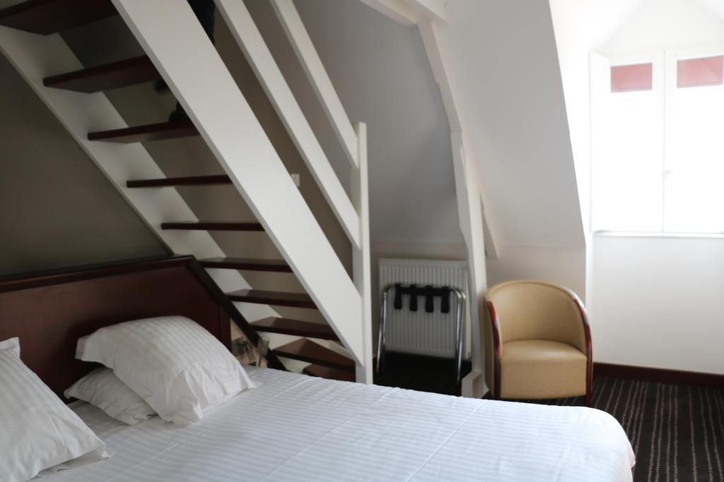 Triple Room,446541138:JPEG