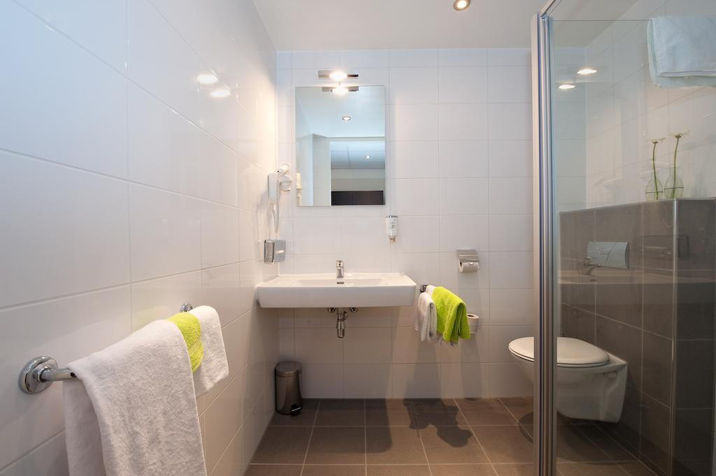 Standard Single Room,46605913:JPEG