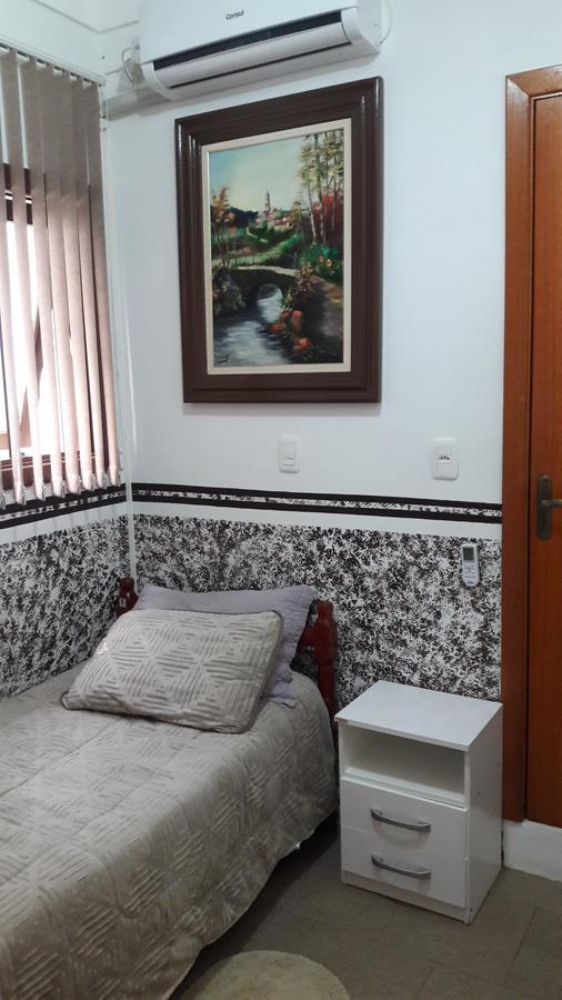Quarto Individual com Banheiro Privativo