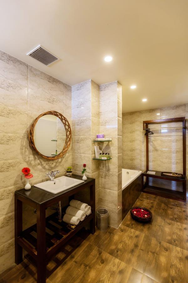 Rain Forest Suite