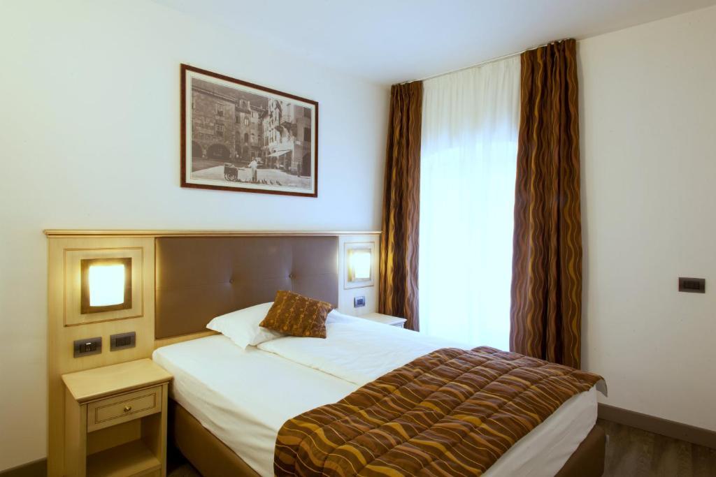 Single Room,257681569:JPEG