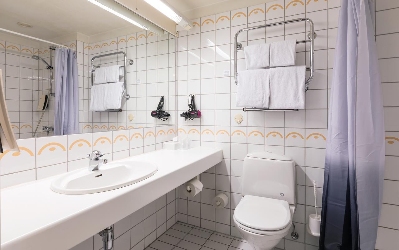 Standard Single Room - Non-Smoking