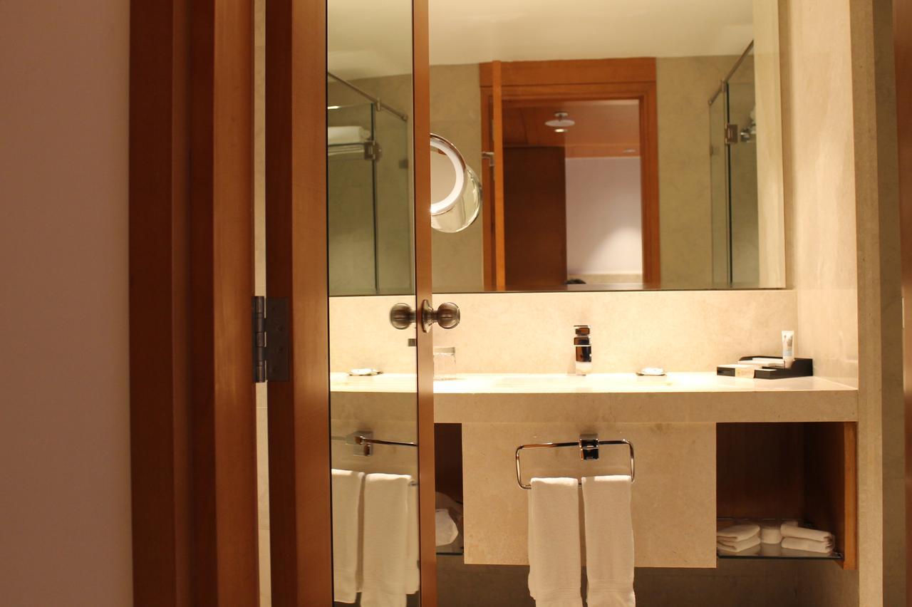 Superior Room with two single  beds,City View