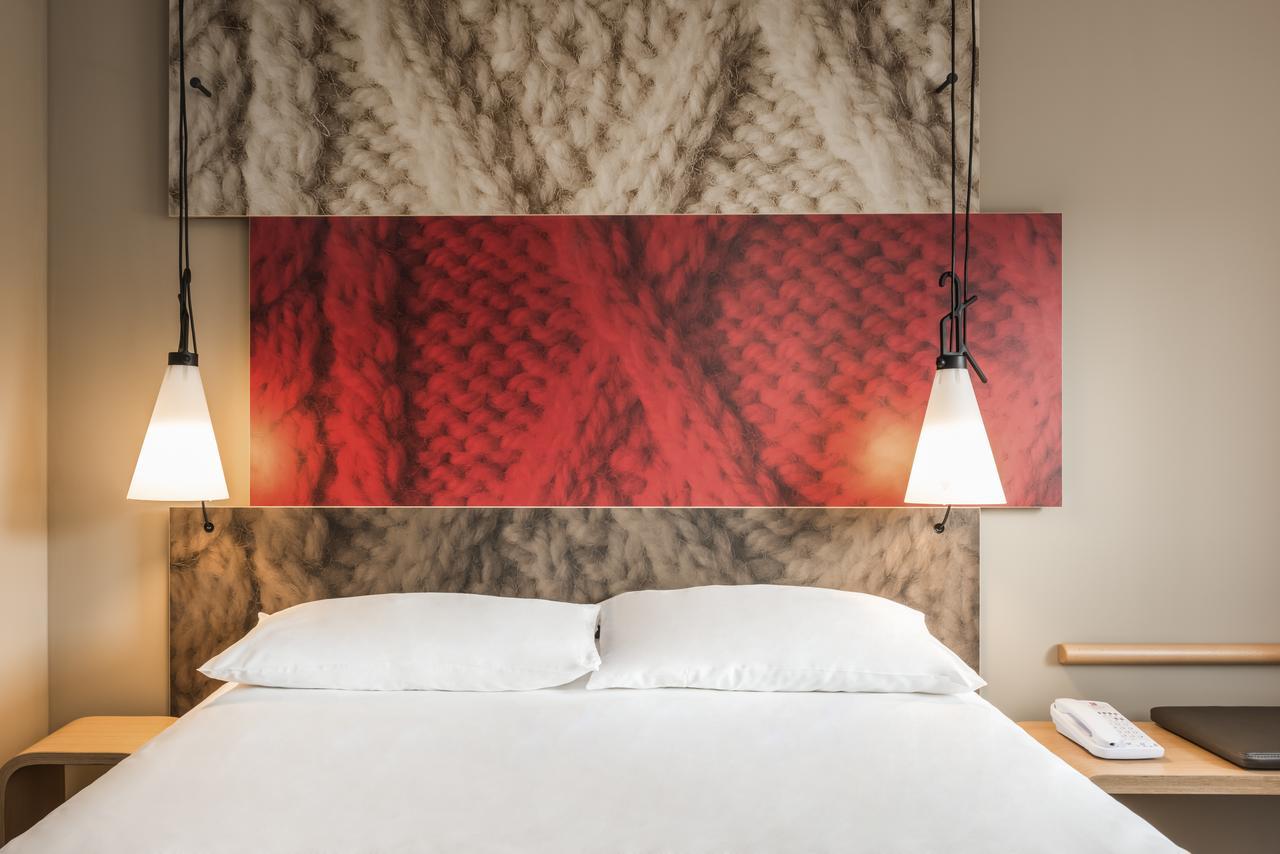 Standard Double Room,536172399:JPEG
