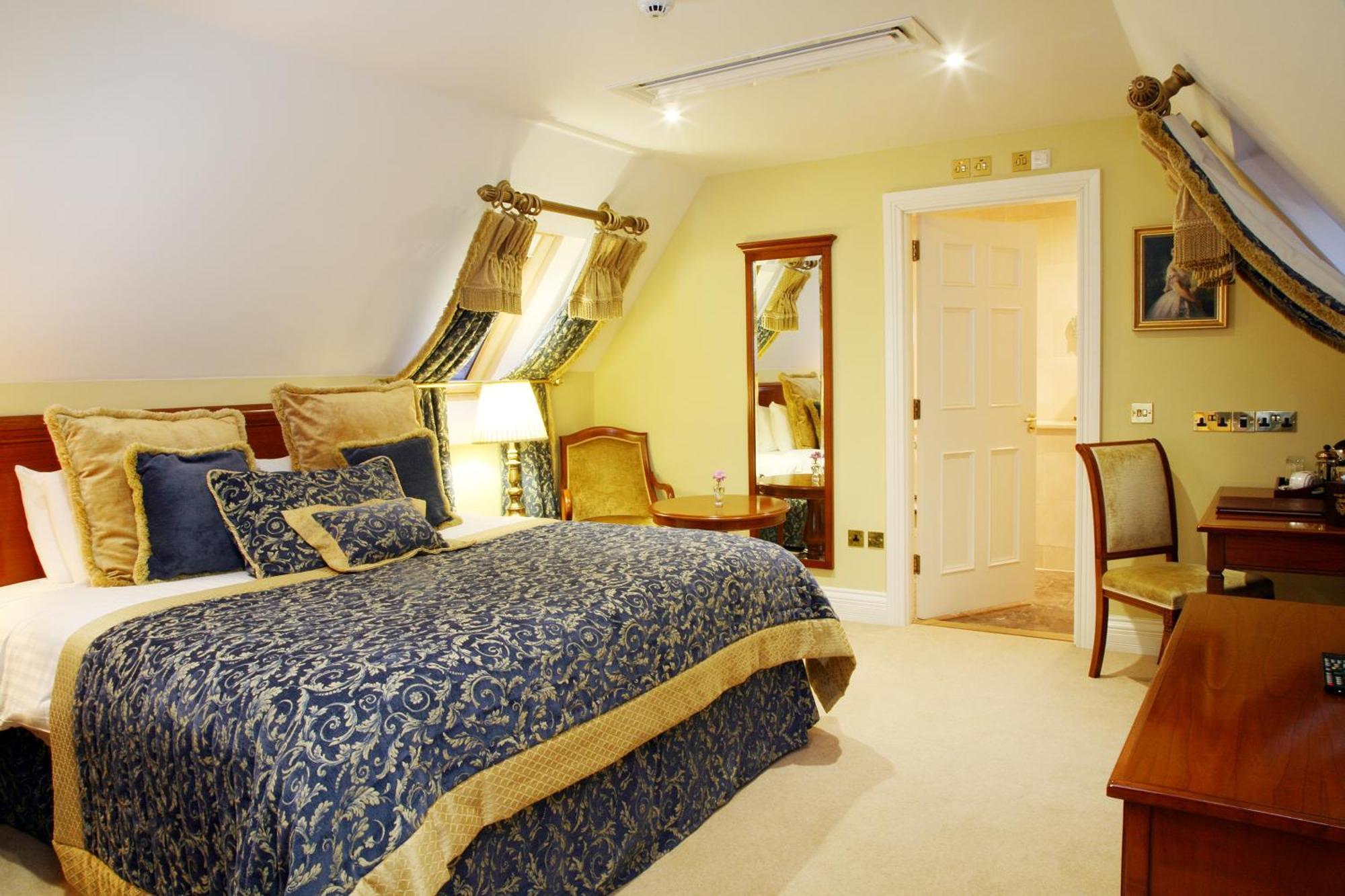Double Room,379493584:JPEG