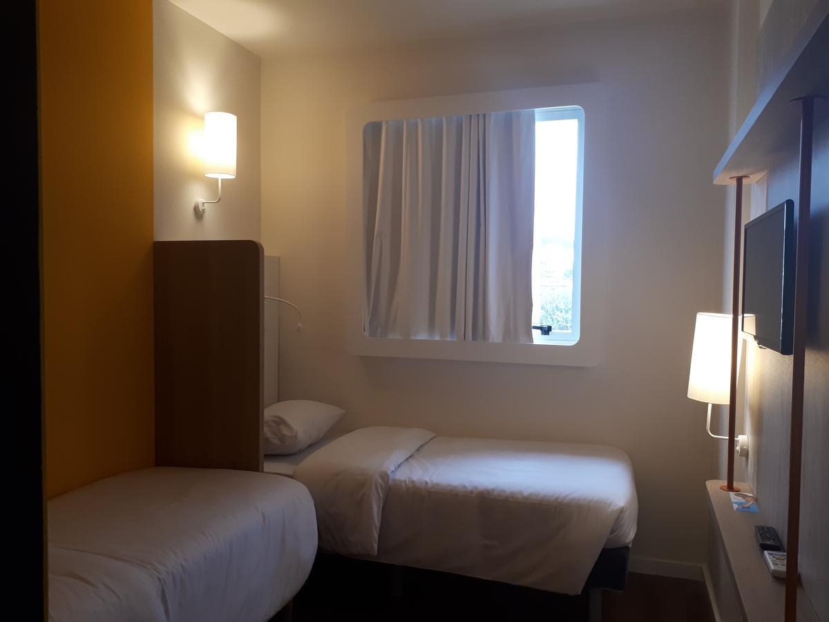 Apartamento com 2 Camas de Solteiro