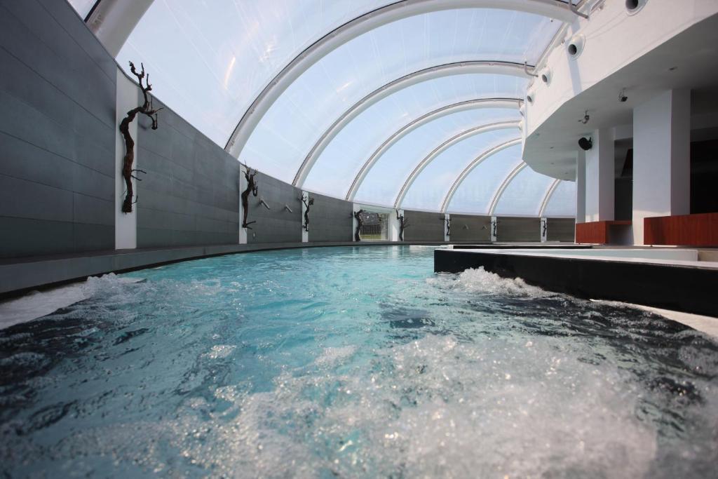 Twin Room Spa Access