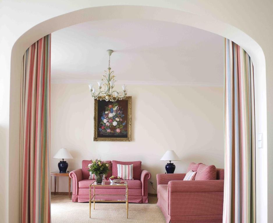 Junior Suite with Balcony Lake Side