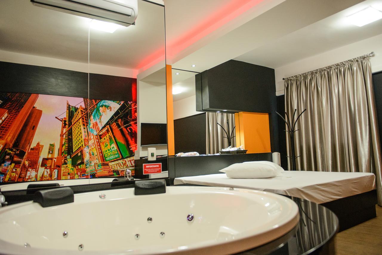 Quarto Duplo Deluxe com Banheira
