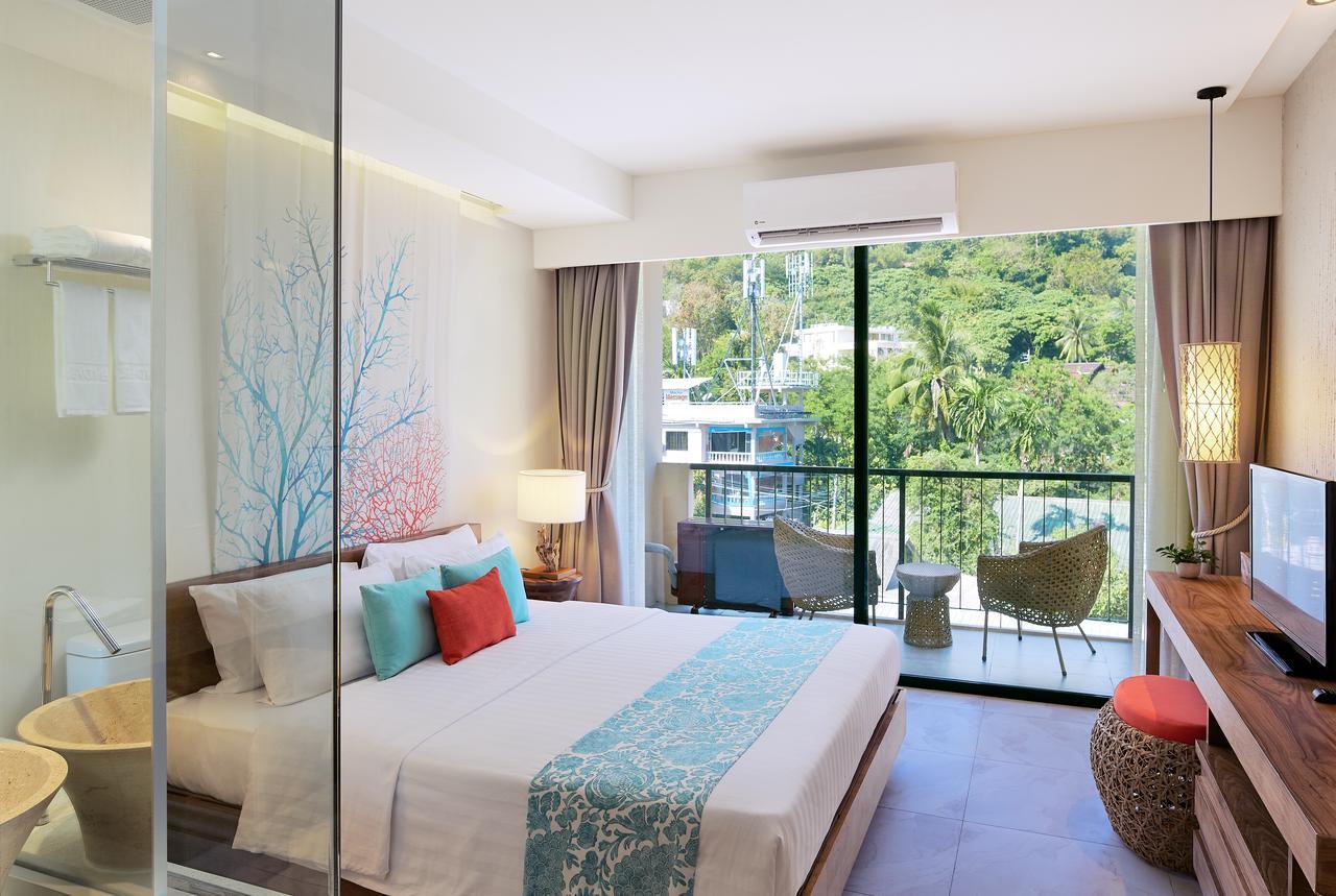 Deluxe Doppel-/Zweibettzimmer mit Balkon