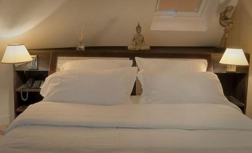 Voyage Suite
